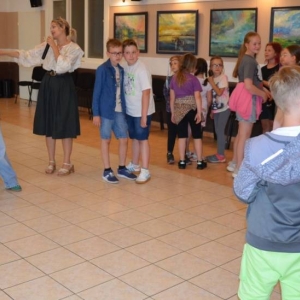 I dzień półkolonii był organizacyjny, zapoznawczy, pełen wspólnej zabawy w GOKu
