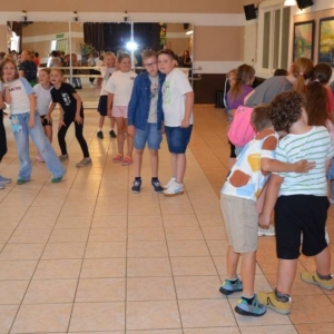 I dzień półkolonii był organizacyjny, zapoznawczy, pełen wspólnej zabawy w GOKu