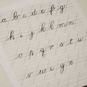 Warsztaty wakacyjne zabawa z kaligrafią