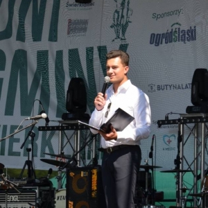 Konferansjer Marcin Gad