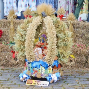 Korony dożynkowe