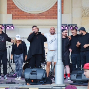 Zakończenie koncertów Spontan Fest - ukłon artystów