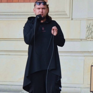 Występ rapera o pseudonimie Domix