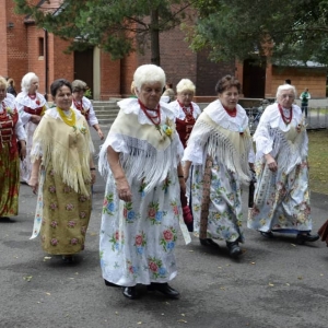 na czele korowodu dożynkowego 2013 rok
