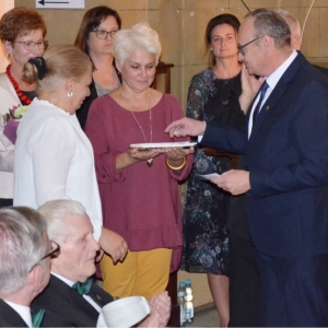 Zdjęcie przedstawia uczestników IX Świerklanieckich Spotkań Chóralnych